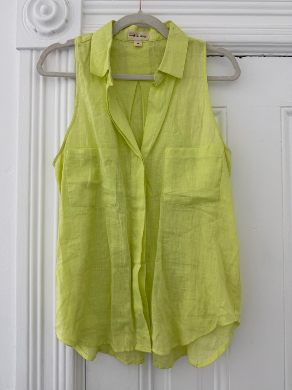 cloth & stone Neon Yellow Sleeveless Linen Button-Front Tank
